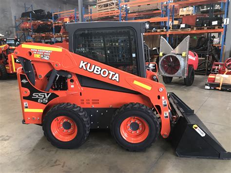 kubota ssv65 skid steer